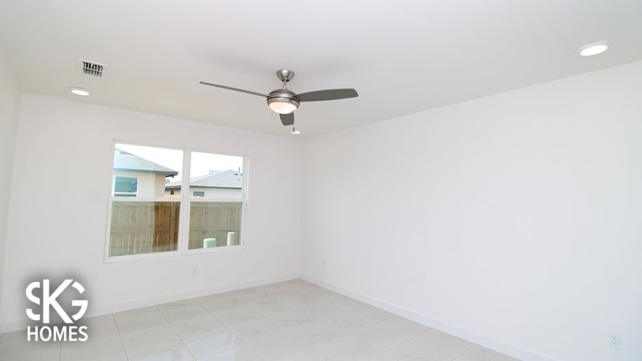 5027 Nispero Ln gallery image
