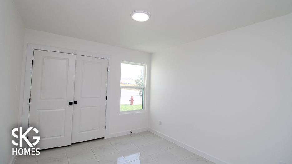 5027 Nispero Ln gallery image