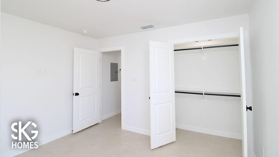 5105 Nispero Ln gallery image