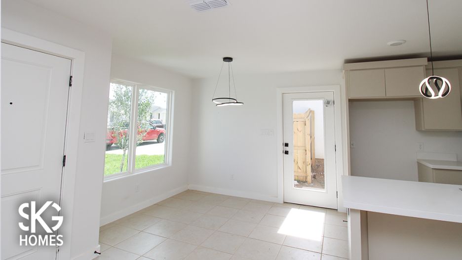 5105 Nispero Ln gallery image