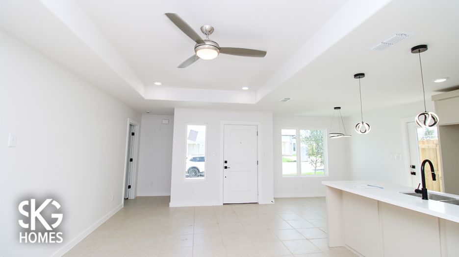 5105 Nispero Ln gallery image
