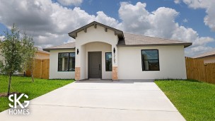 5105 Nispero Ln property image