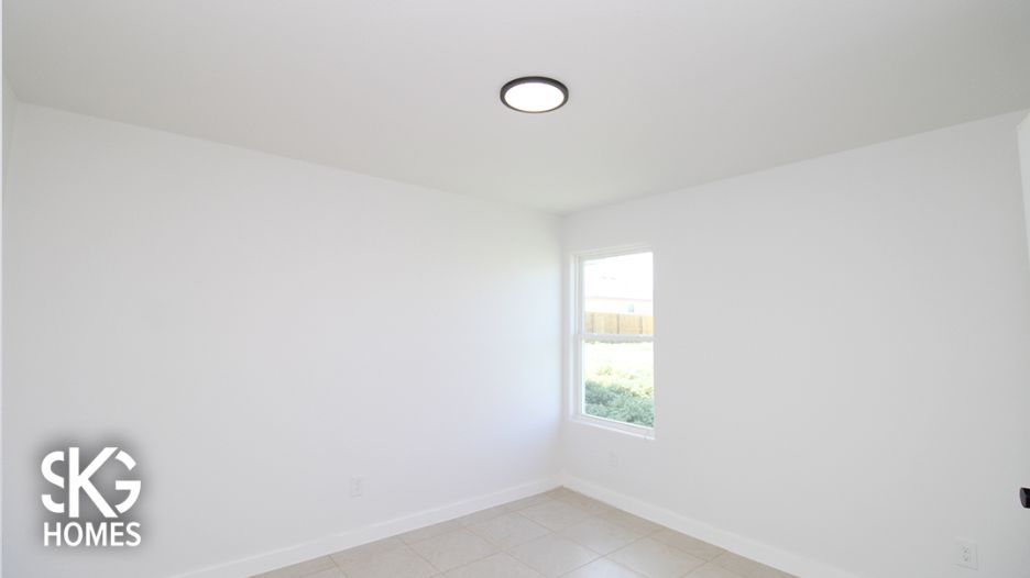 5105 Nispero Ln gallery image