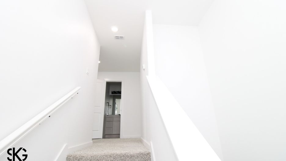 3304 Edmundo Lopez Dr gallery image