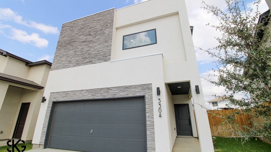 3304 Edmundo Lopez Dr gallery image