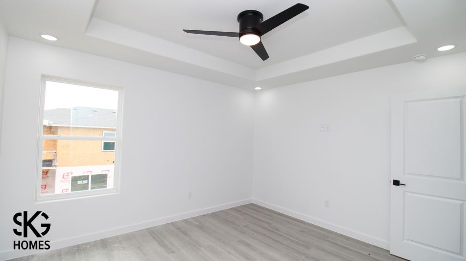 1015 Yellow Birch Dr gallery image