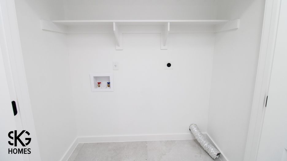 1015 Yellow Birch Dr gallery image