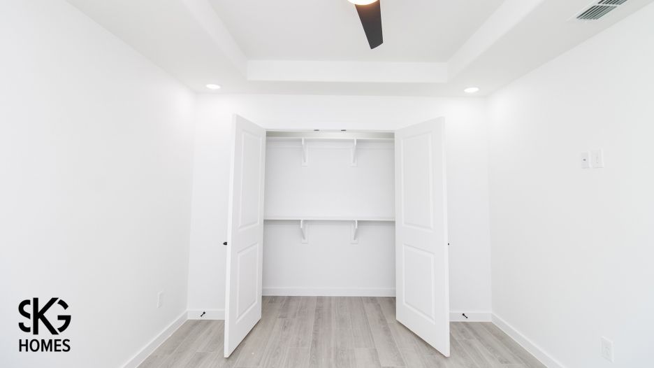 1015 Yellow Birch Dr gallery image