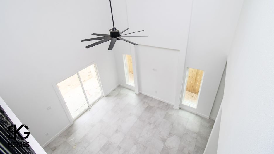 1806 Blue Oak Dr gallery image