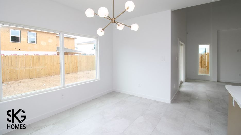 1806 Blue Oak Dr gallery image