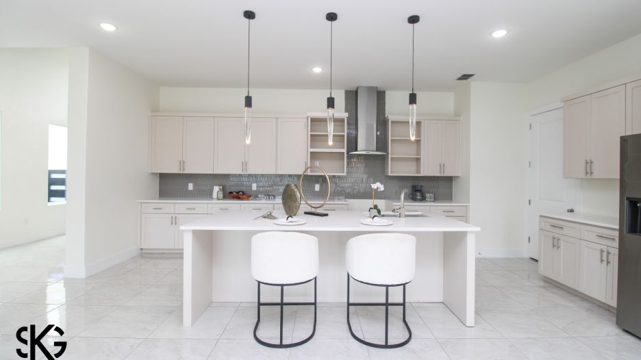 3812 Sun Valley Dr. gallery image