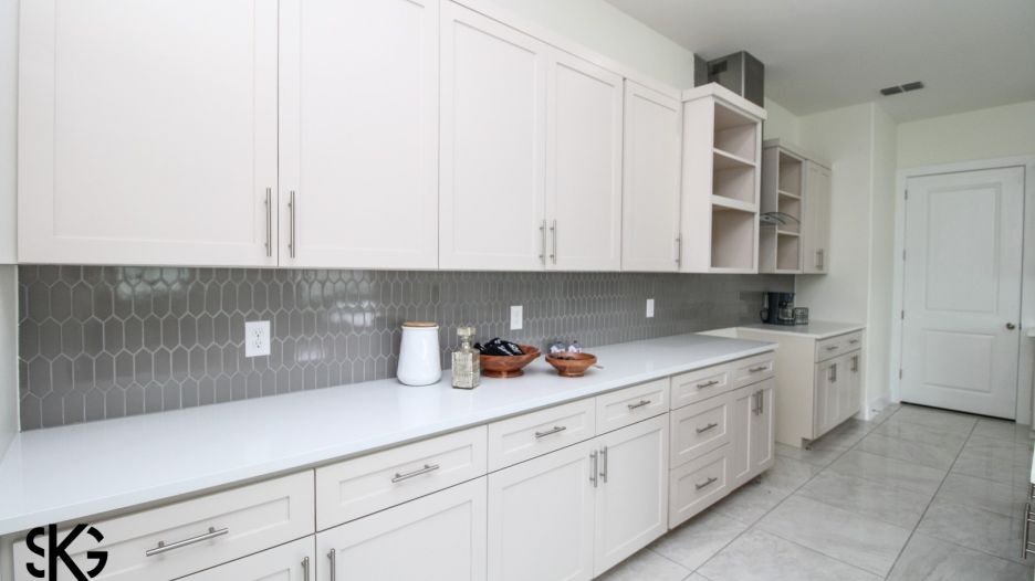 3812 Sun Valley Dr. gallery image