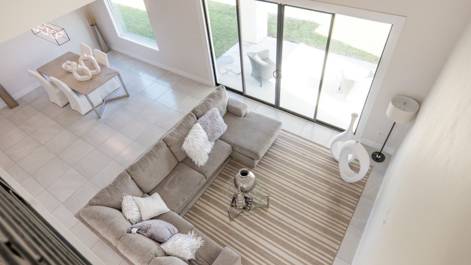 3926 Sun Valley Dr gallery image