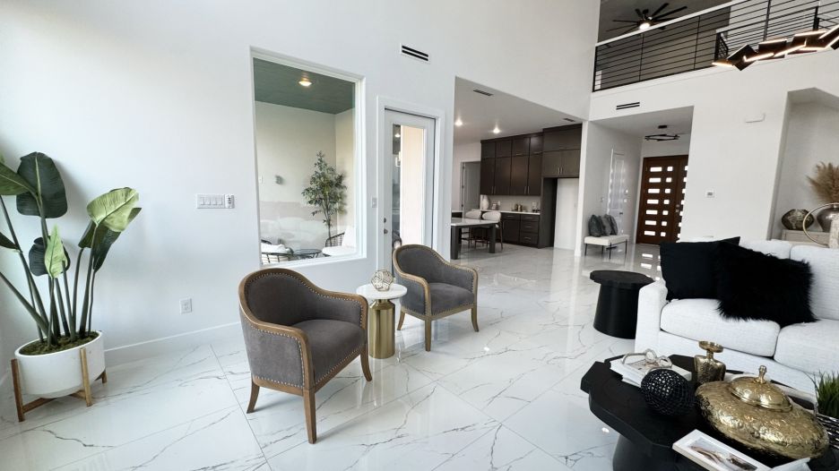 4013 Sun Valley Dr. gallery image