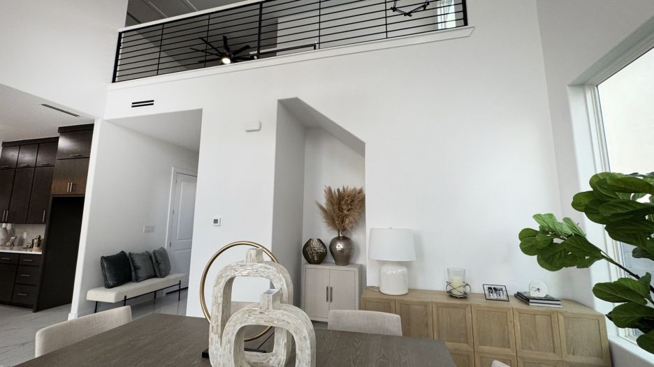 4013 Sun Valley Dr. gallery image